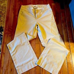 GAP Chinos